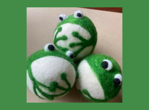 Froggy dryer balls